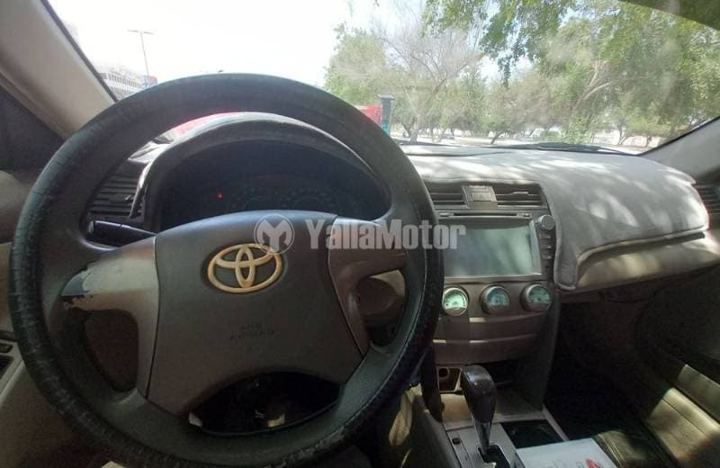 2009 Toyota Camry thumbnail 2