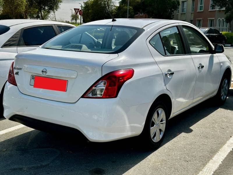 2020 Nissan Sunny thumbnail 4