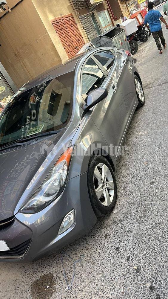 2012 Hyundai Elantra thumbnail 5