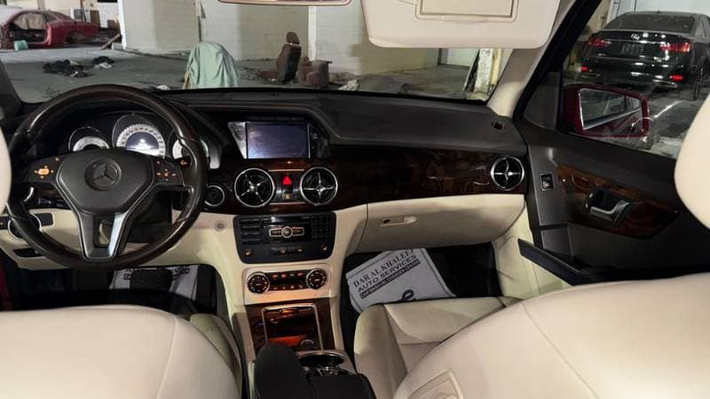 2013 Mercedes-Benz GLK-Class thumbnail 3