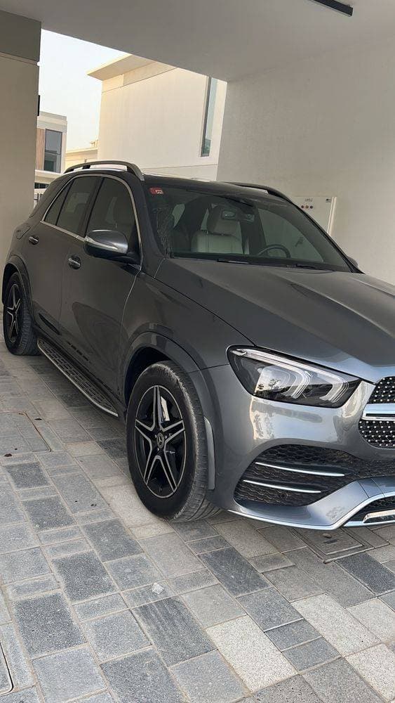 2021 Mercedes-Benz GLE-Class thumbnail 3