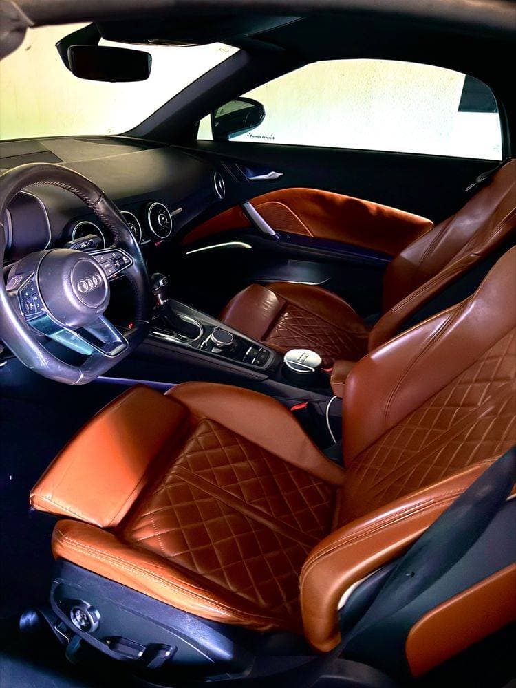 2016 Audi TT Roadster thumbnail 5