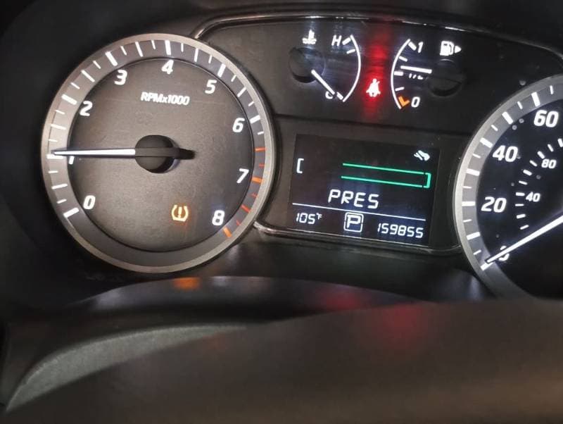 2014 Nissan Sentra thumbnail 3