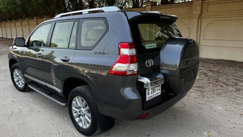 2016 Toyota Land Cruiser Prado thumbnail 4
