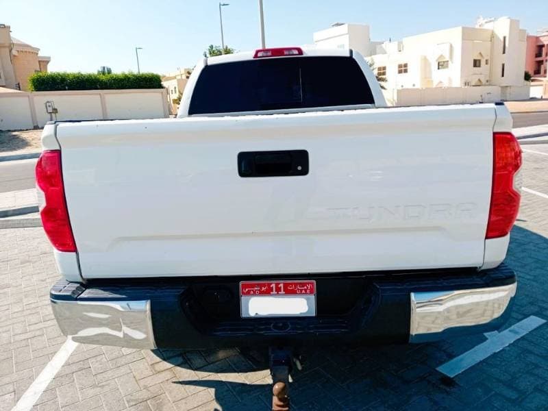2016 Toyota Tundra thumbnail 3