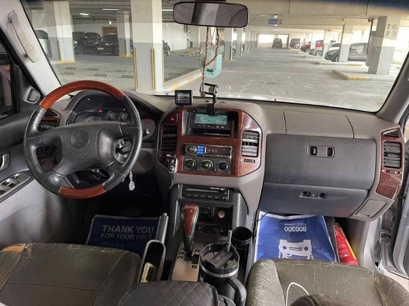2006 Mitsubishi Pajero thumbnail 3