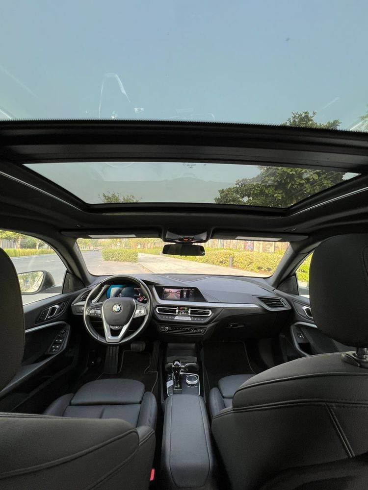 2024 BMW 2 Series Convertible thumbnail 4