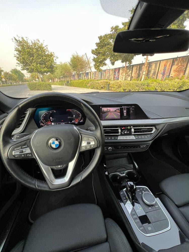 2024 BMW 2 Series Convertible thumbnail 5