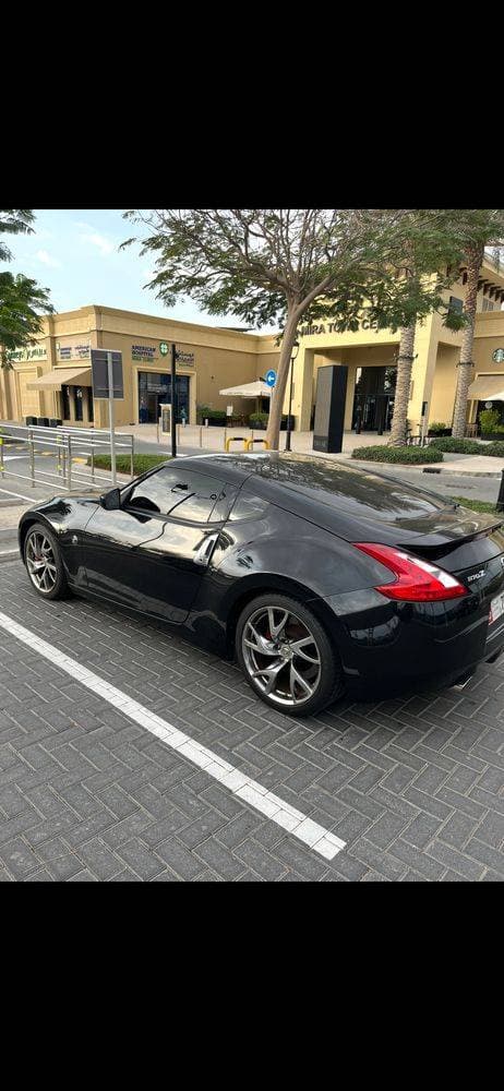 2014 Nissan 370z thumbnail 2