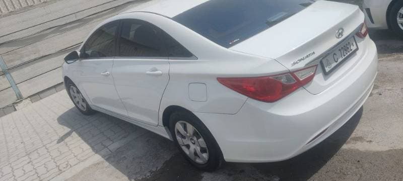 2013 Hyundai Sonata thumbnail 3