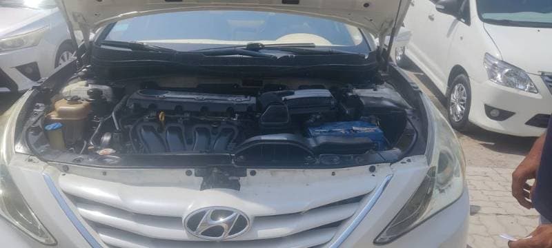 2013 Hyundai Sonata thumbnail 4