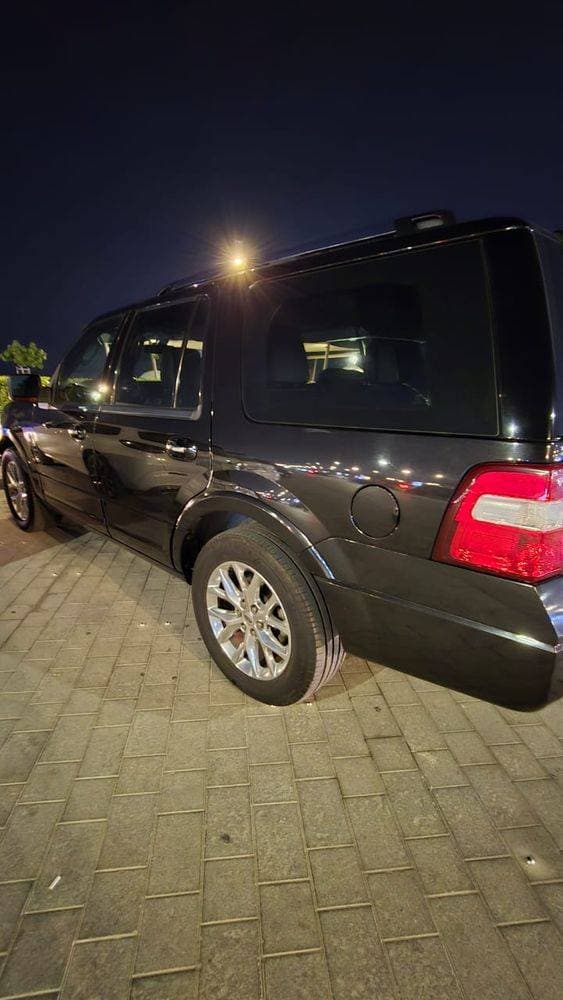 2015 Ford Expedition thumbnail 5