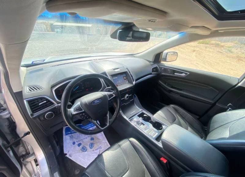 2019 Ford Edge thumbnail 4