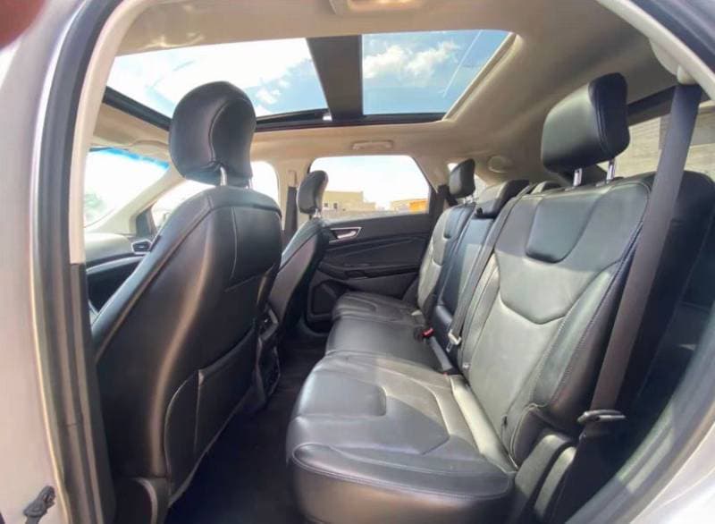2019 Ford Edge thumbnail 5