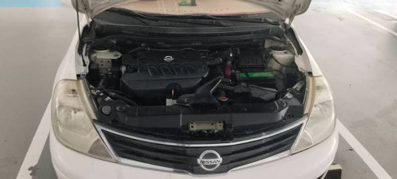 2012 Nissan Tiida thumbnail 9