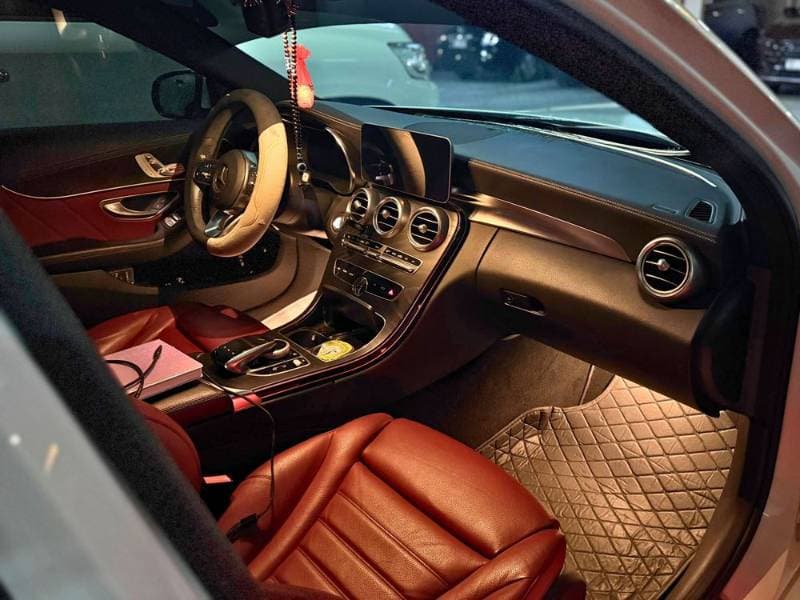2021 Mercedes-Benz C-Class thumbnail 5