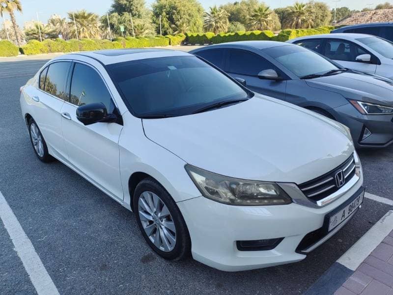 2014 Honda Accord thumbnail 2
