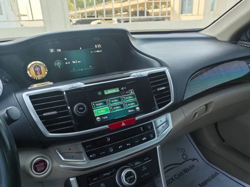 2014 Honda Accord thumbnail 5