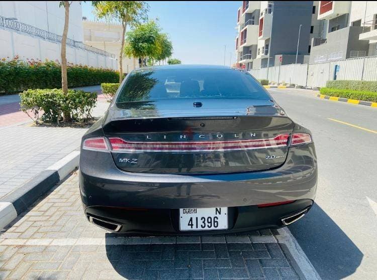 2016 Lincoln MKZ thumbnail 3