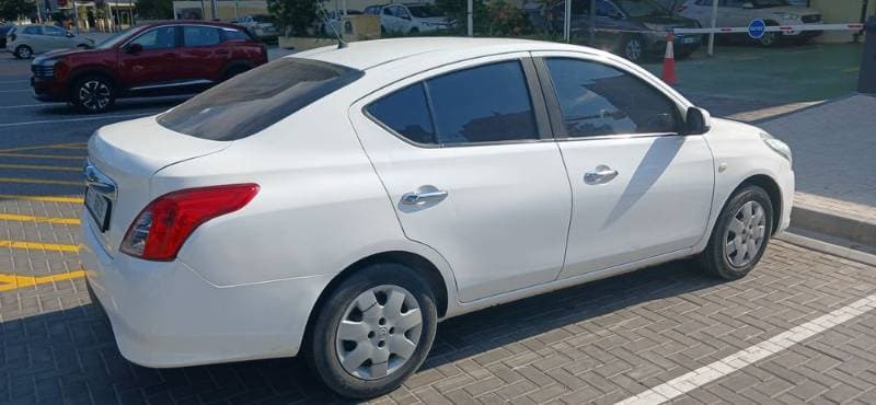 2021 Nissan Sunny thumbnail 4