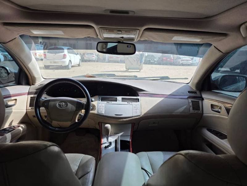 2008 Toyota Avalon thumbnail 2