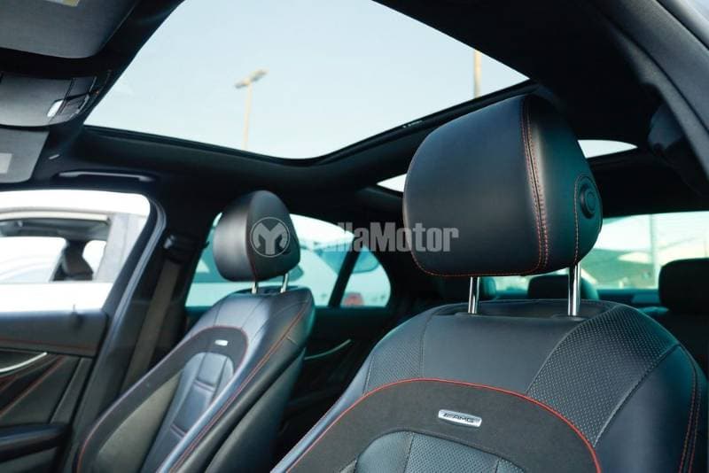 2019 Mercedes-Benz E-Class thumbnail 7