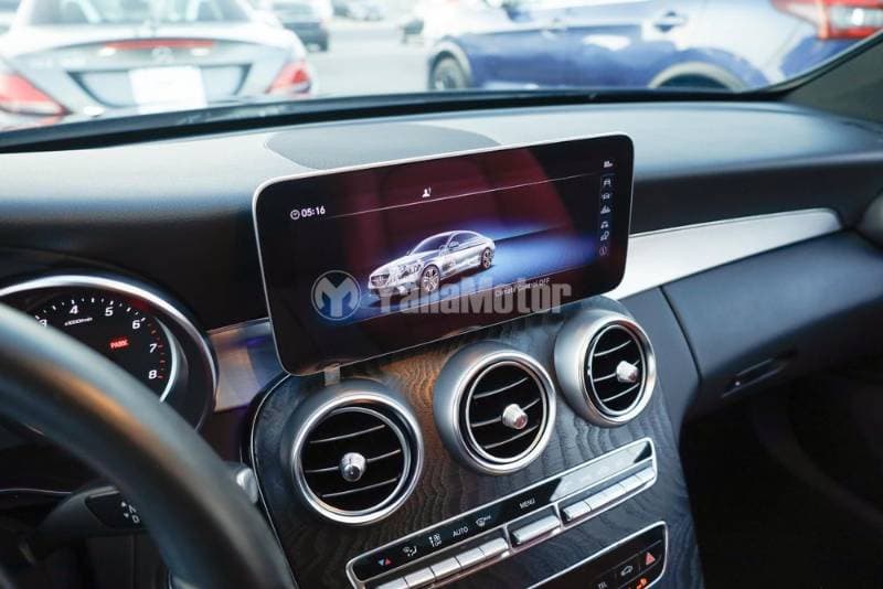 2020 Mercedes-Benz C-Class thumbnail 10