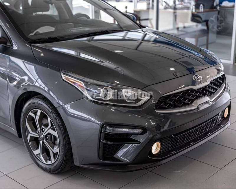 2021 Kia Forte thumbnail 2