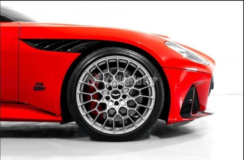 2023 Aston Martin DBS thumbnail 5