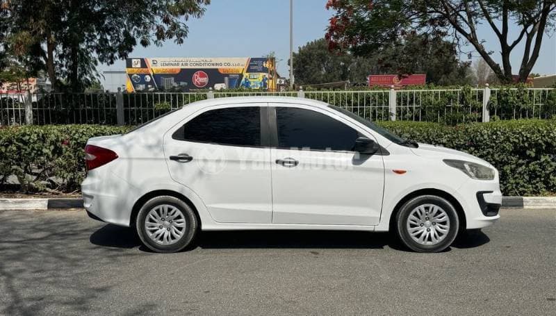 2019 Ford Figo Sedan thumbnail 3