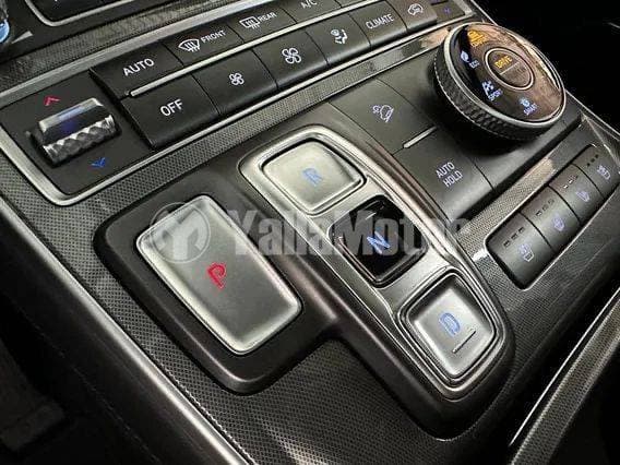 2022 Hyundai Santa Fe thumbnail 2