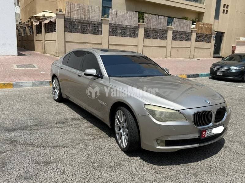 2011 BMW 7 Series