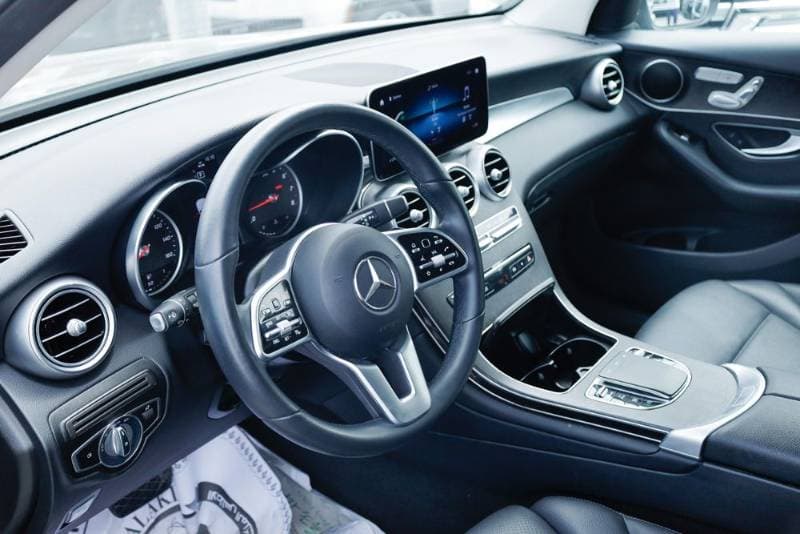 2022 Mercedes-Benz GLC-Class thumbnail 7