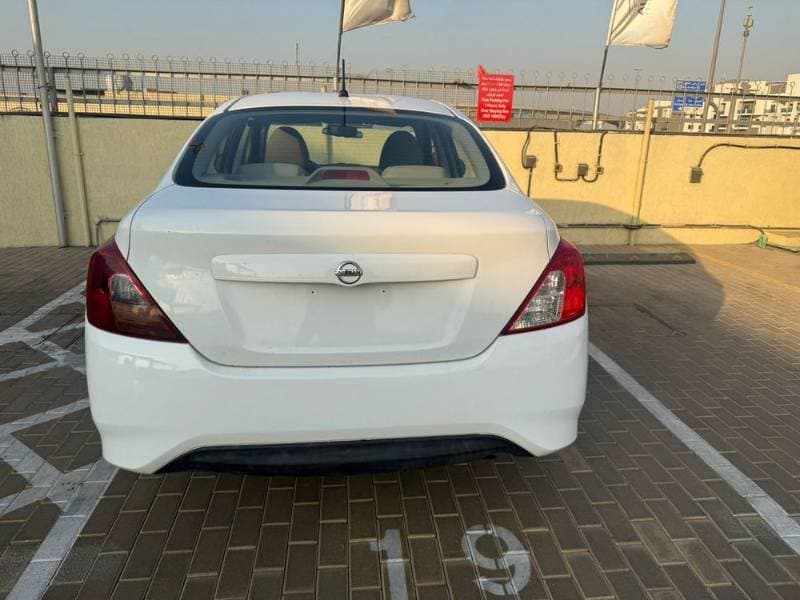 2019 Nissan Sunny thumbnail 5