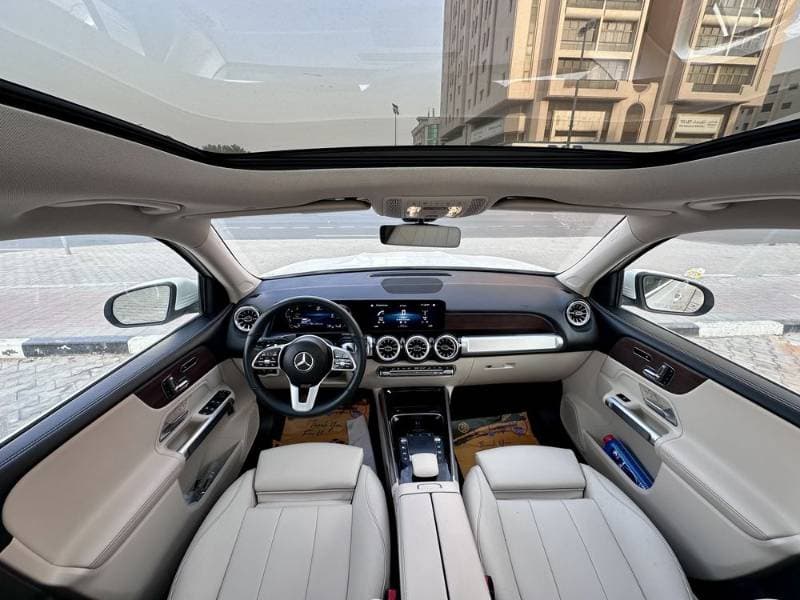 2023 Mercedes-Benz GLB thumbnail 4
