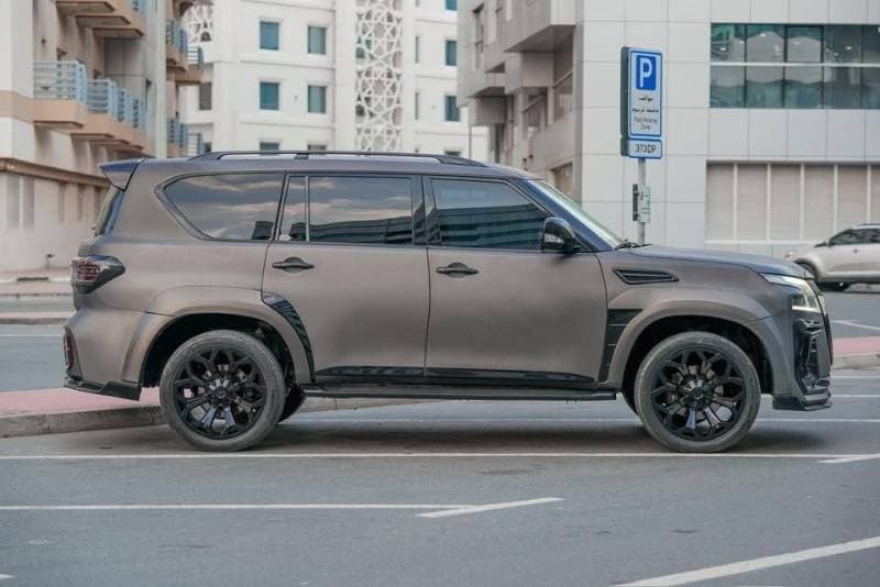 2019 Nissan Armada thumbnail 3