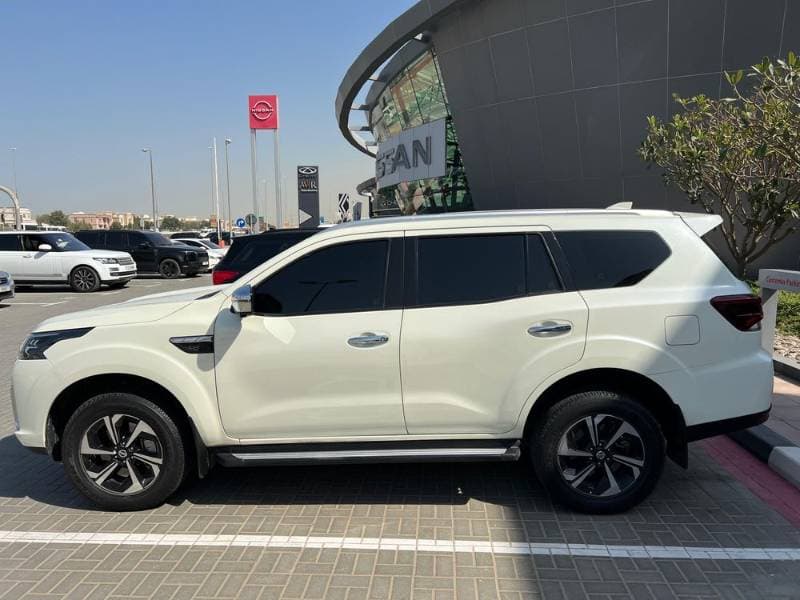 2022 Nissan Xterra thumbnail 2