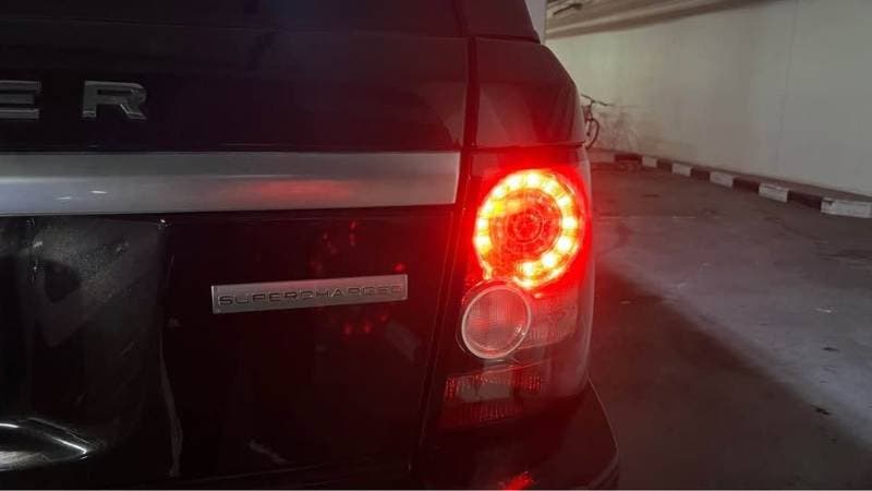 2012 Land Rover Range Rover Sport thumbnail 3