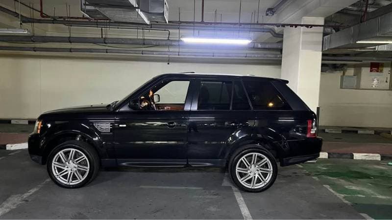2012 Land Rover Range Rover Sport thumbnail 4