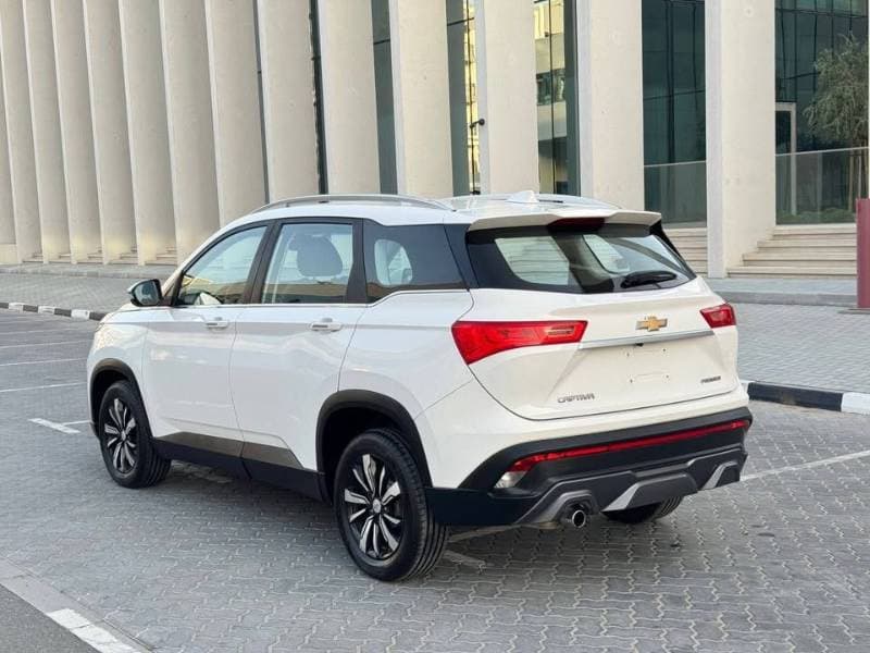 2022 Chevrolet Captiva thumbnail 4