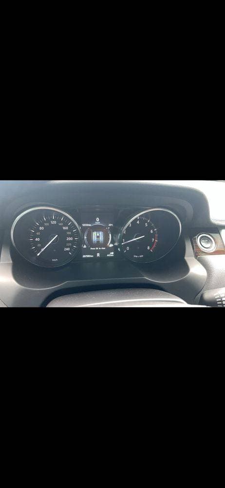 2017 Land Rover Range Rover Evoque thumbnail 4