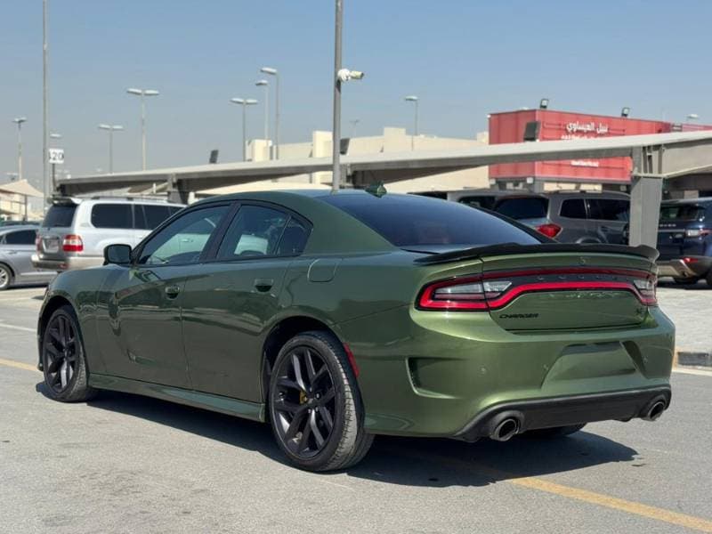 2021 Dodge Charger thumbnail 3