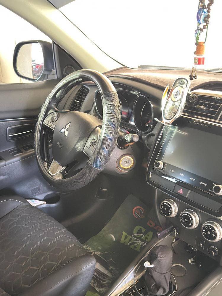 2024 Mitsubishi ASX thumbnail 4