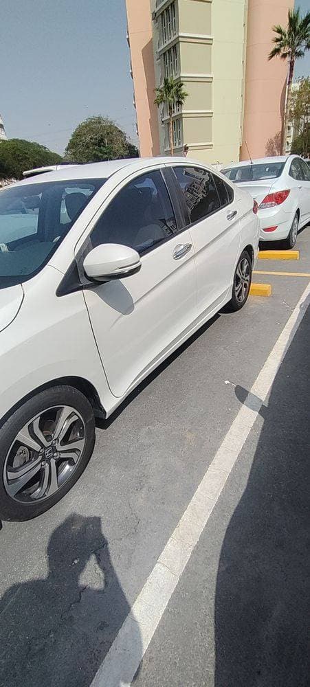 2016 Honda City thumbnail 5