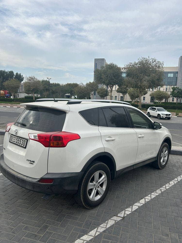 2013 Toyota Rav4 thumbnail 3