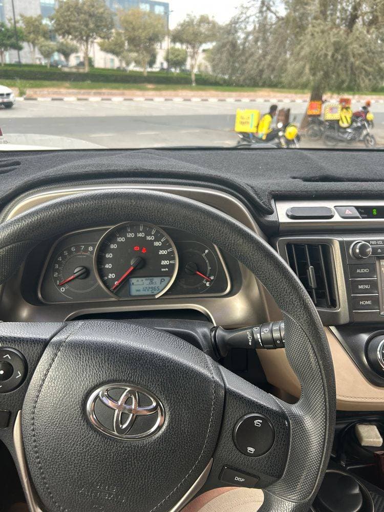 2013 Toyota Rav4 thumbnail 4