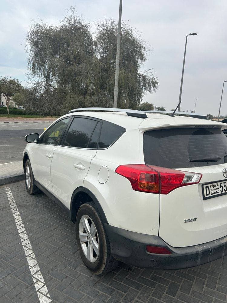 2013 Toyota Rav4 thumbnail 2