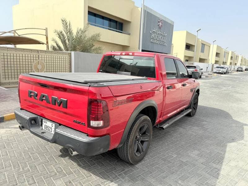 2021 RAM 1500 Classic thumbnail 4