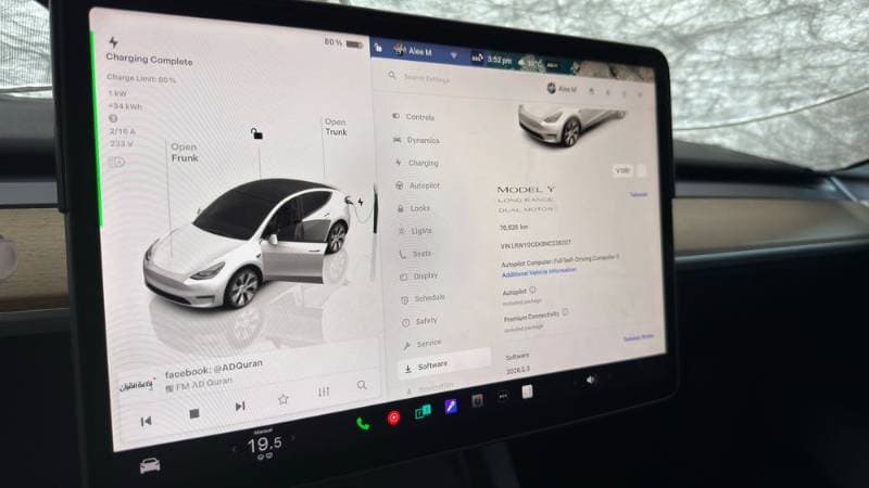 2022 Tesla Model Y thumbnail 4