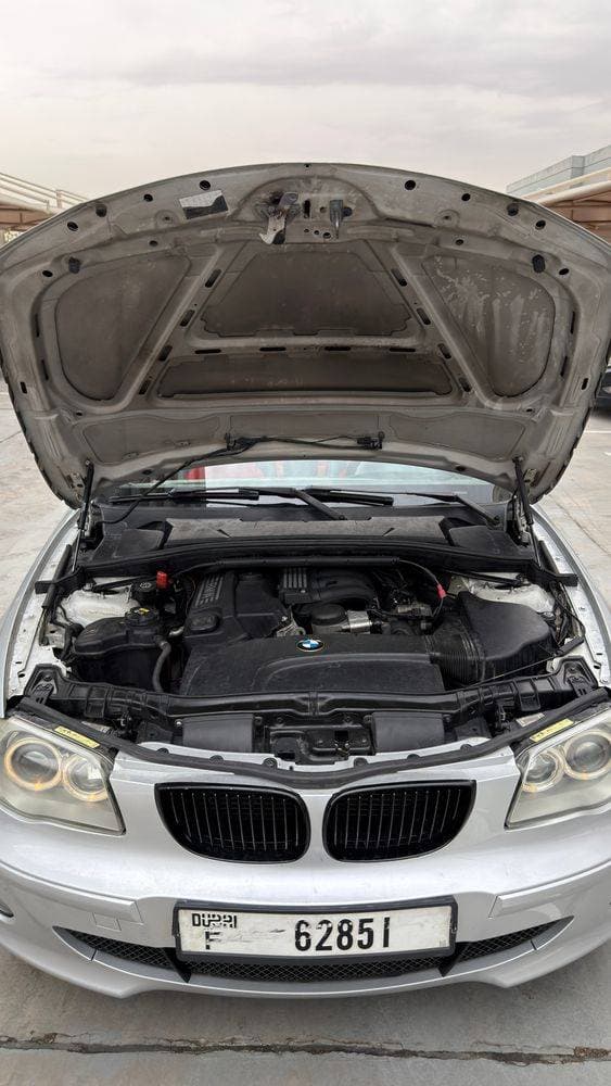 2009 BMW 1 Series Convertible thumbnail 5